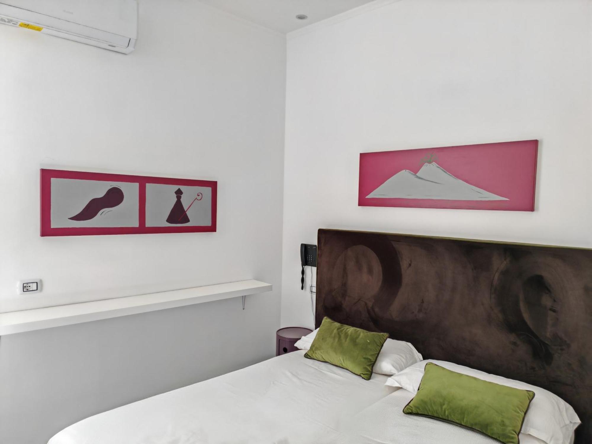 Art Street Hotel Неаполь Экстерьер фото