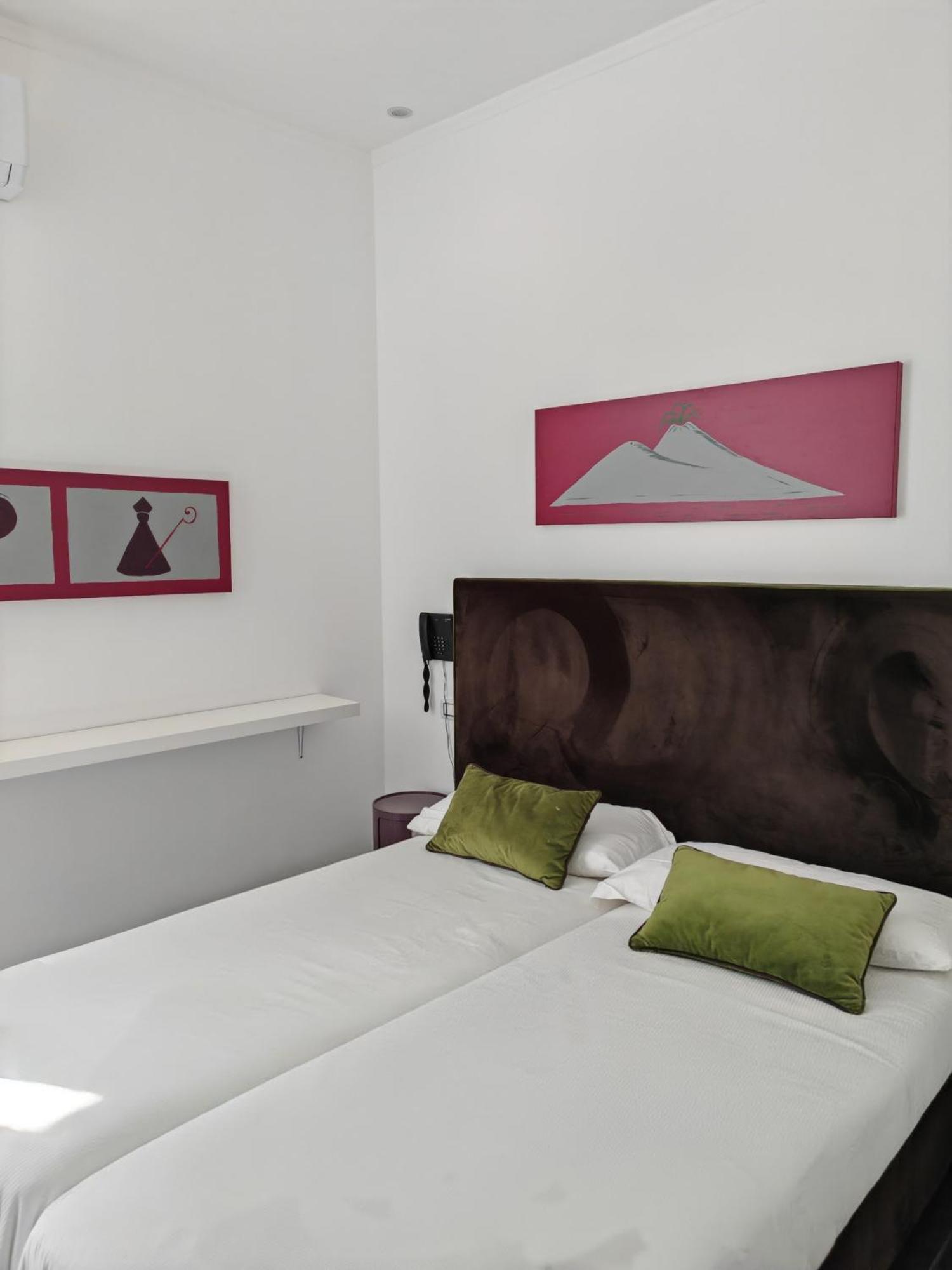 Art Street Hotel Неаполь Экстерьер фото